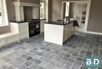 landelijke plavuizen Vietnamees hardsteen 20x20 cm