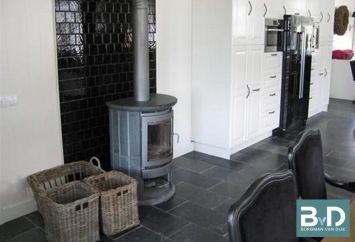 Vietnamees Hardsteen Soft Finish 30x60x1,5 cm verouderd