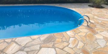 Brasil Yellow Flagstone zwembadterras